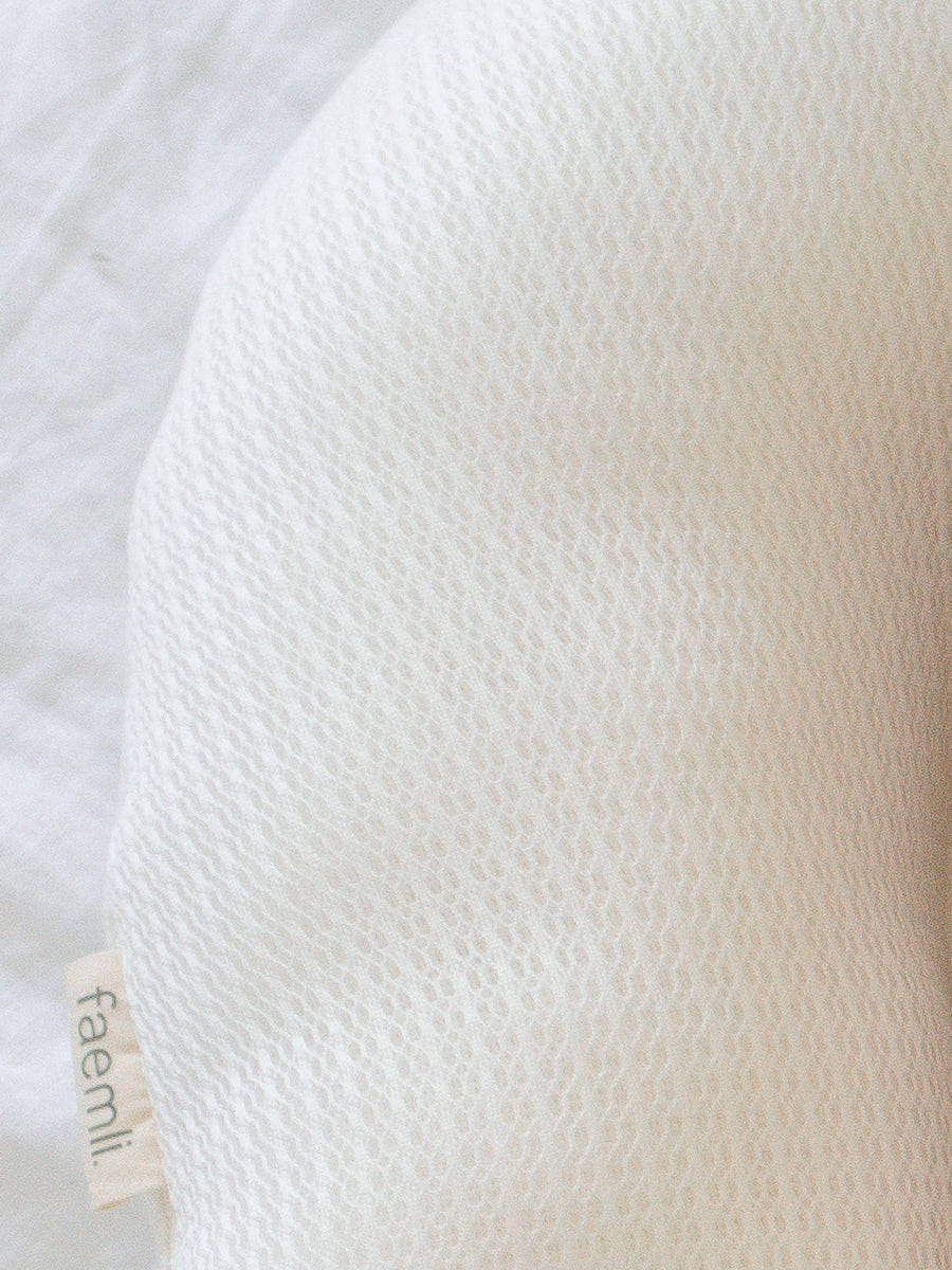 Portable baby lounger bed cushion pink newborn